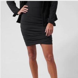 NWOT Athleta Transcend Skort - Size XS